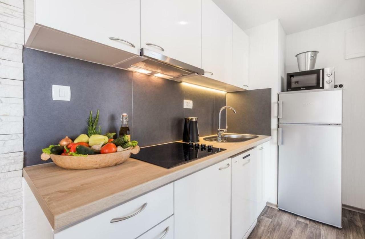 Brugor Mobil Homes Lavanda Orebić Exteriör bild